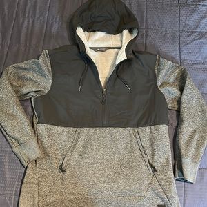 North face 1/4 zip